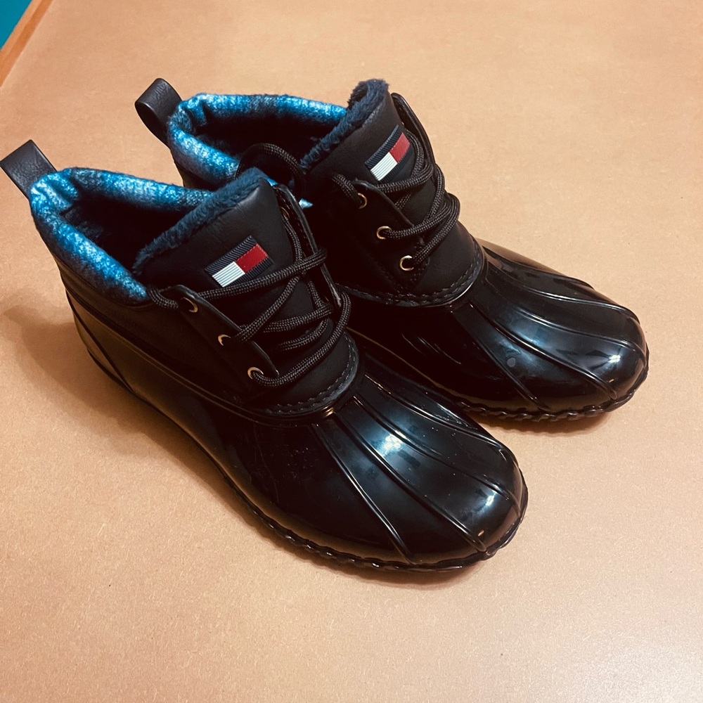 New Tommy Hilfiger Women's Haldis Rain Boot